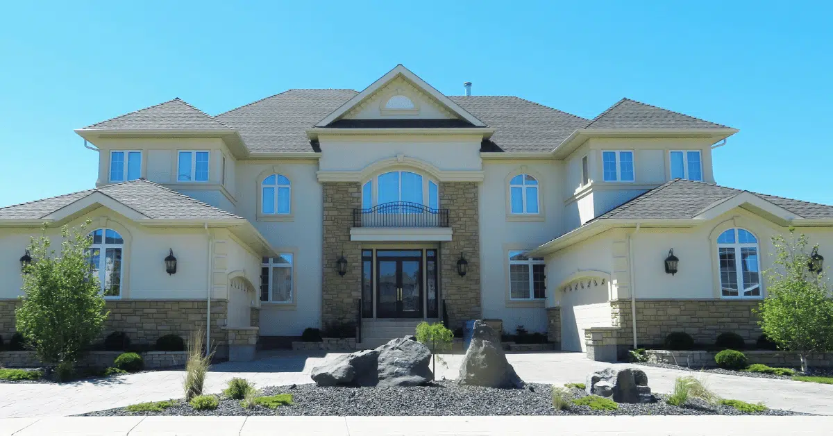 Featured image for “High-End Movers for High-Value Relocations”